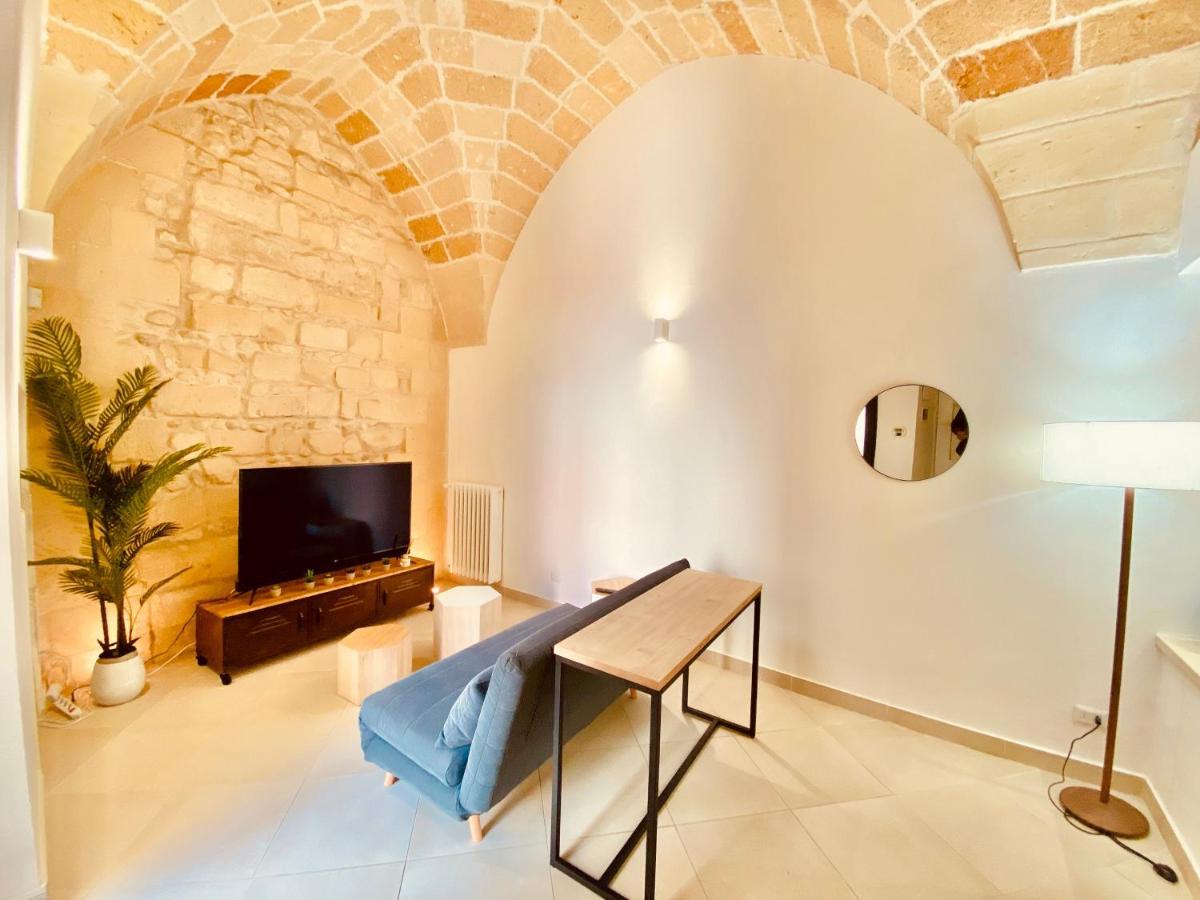 Casa Nathalie - Au Coeur Du Baroque Apartman Lecce Kültér fotó